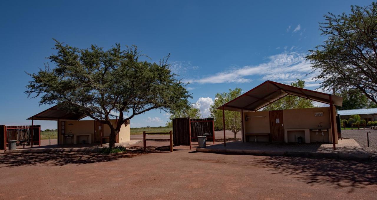 Bastion Farmyard Vila Mariental Exterior foto